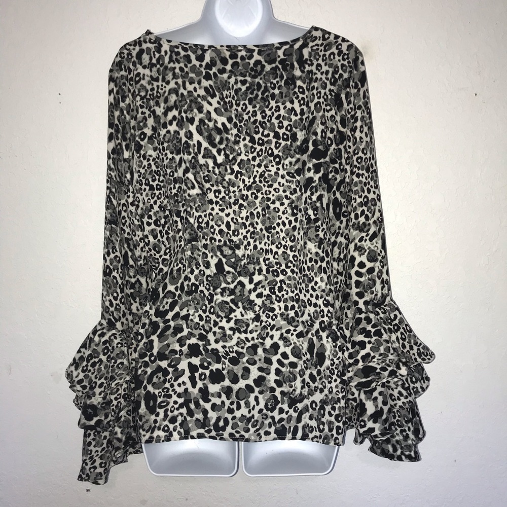 Cupio Animal Print Ruffle Sleeve Poly Top M* - Picture 7 of 7